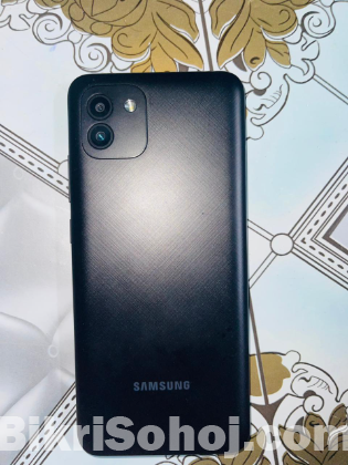 Sumsung Galaxy A03 4,128gb